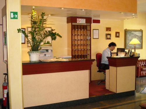 רוביירה Hotel La Corte מראה חיצוני תמונה