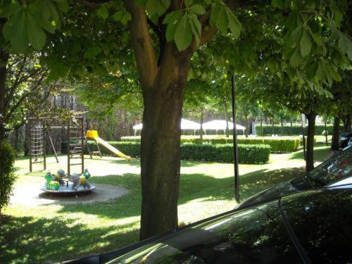 רוביירה Hotel La Corte מראה חיצוני תמונה